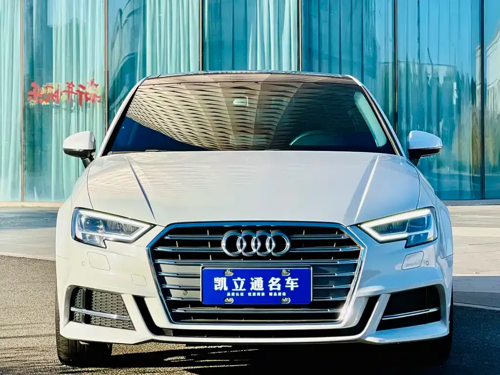 Audi A3 — фото 2