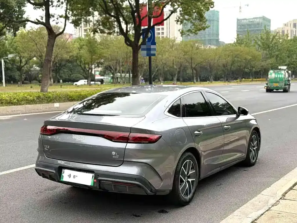 BYD Qin L — фото 7