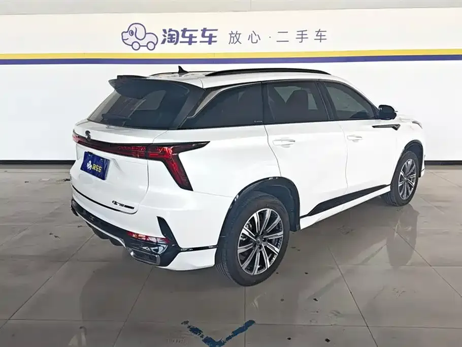 Changan CS75PLUS — фото 3