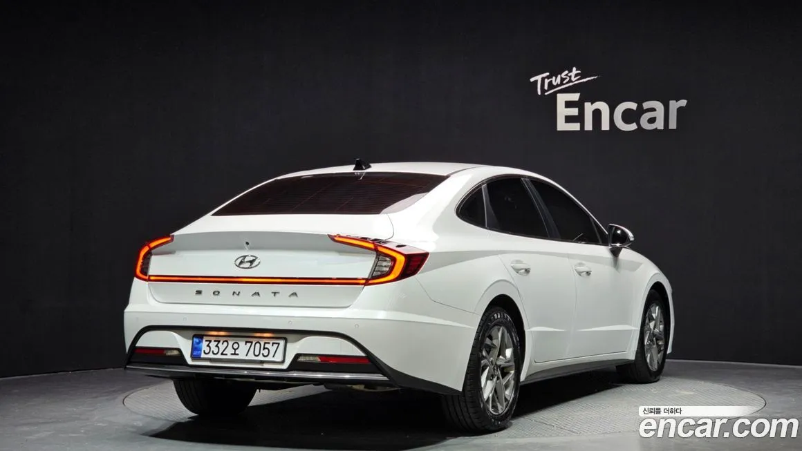 Hyundai Sonata — фото 2