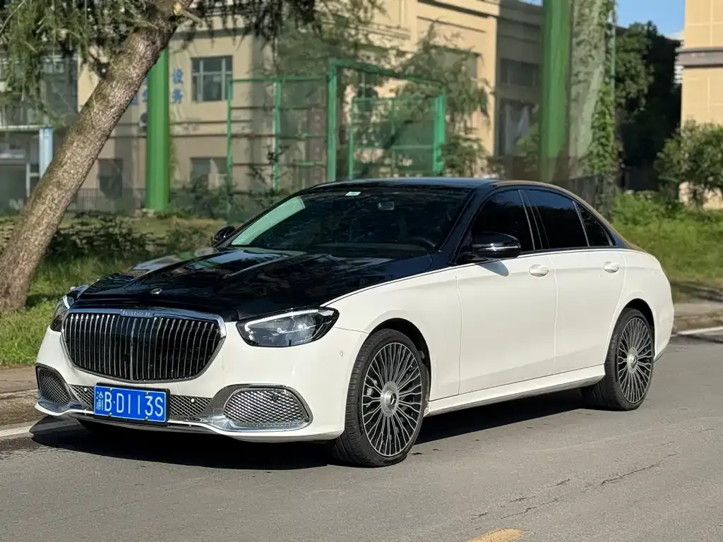 Mercedes-Benz E-Class (Import) — фото 1