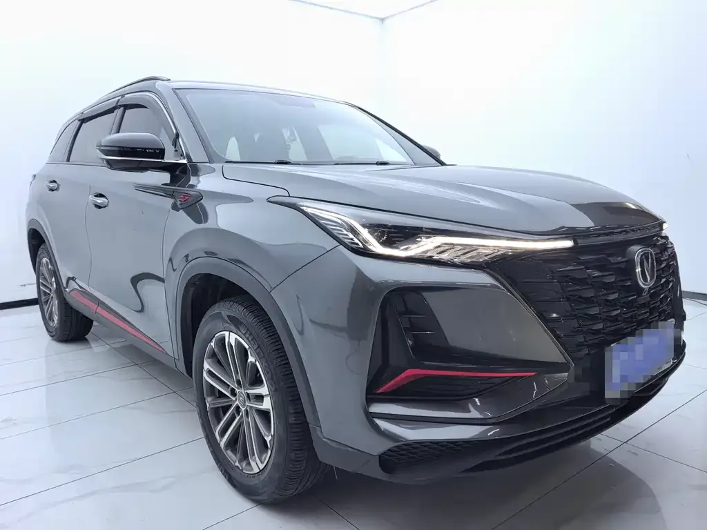 Changan CS75PLUS — фото 3