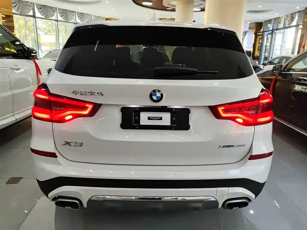 BMW X3 — фото 6