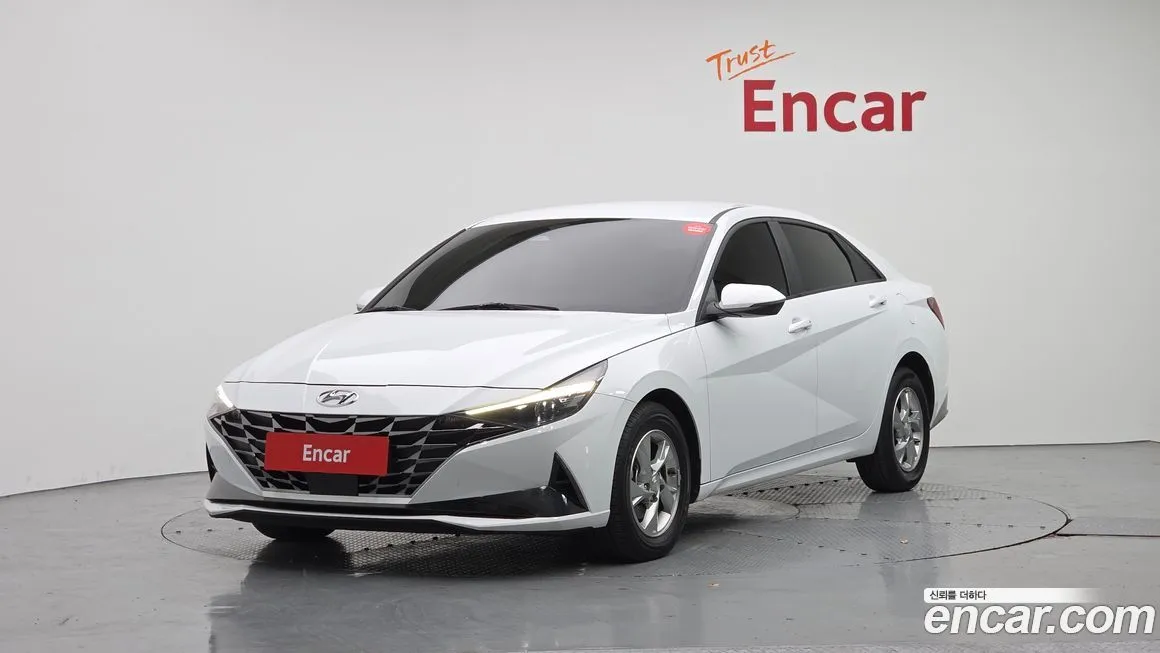 Hyundai AVANTE — фото 3