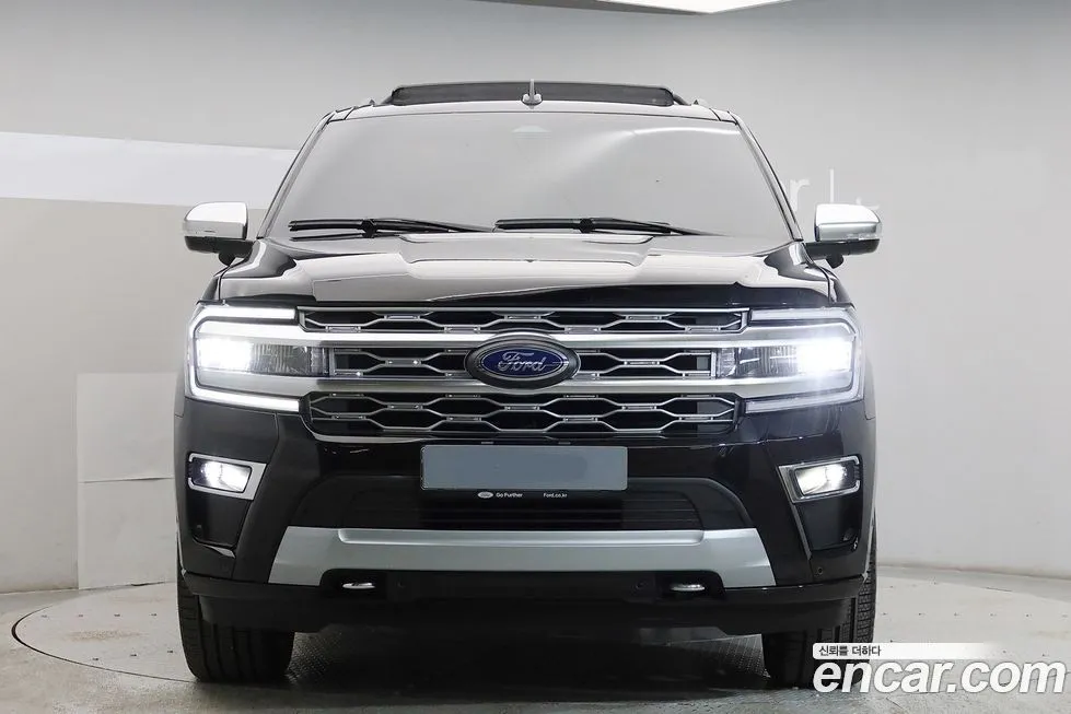 Ford Expedition — фото 3