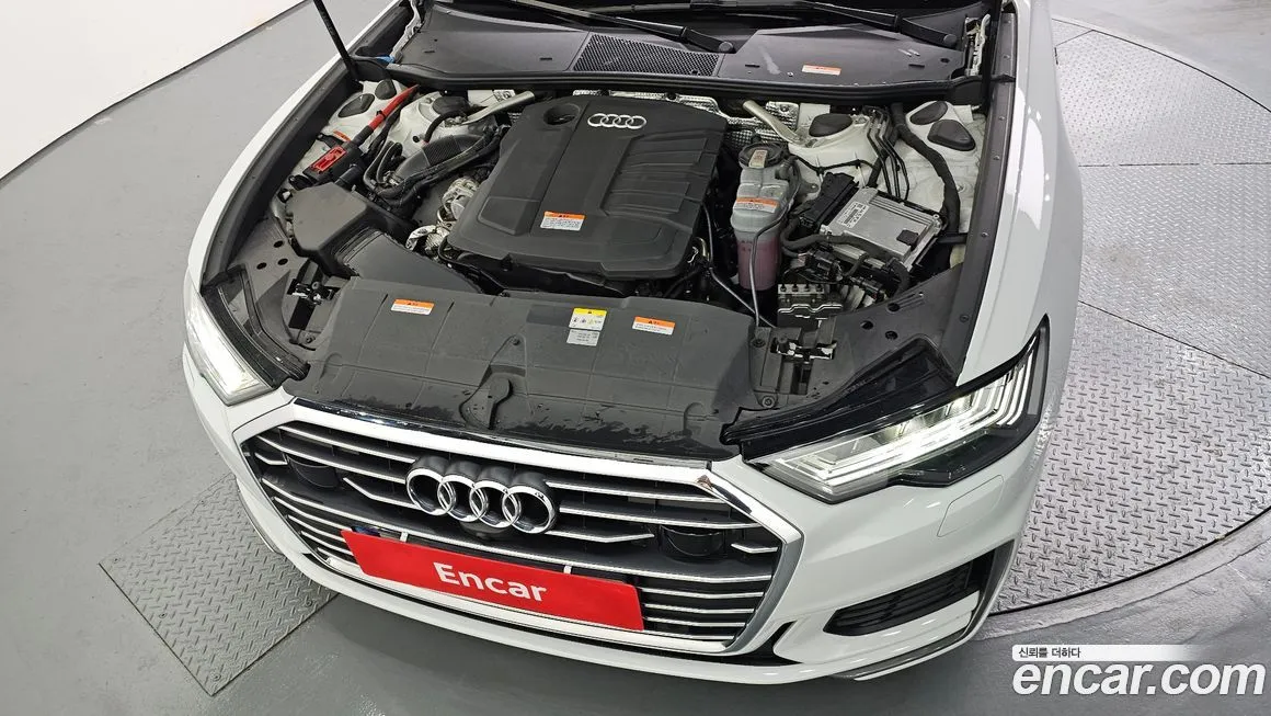 Audi A6 — фото 6
