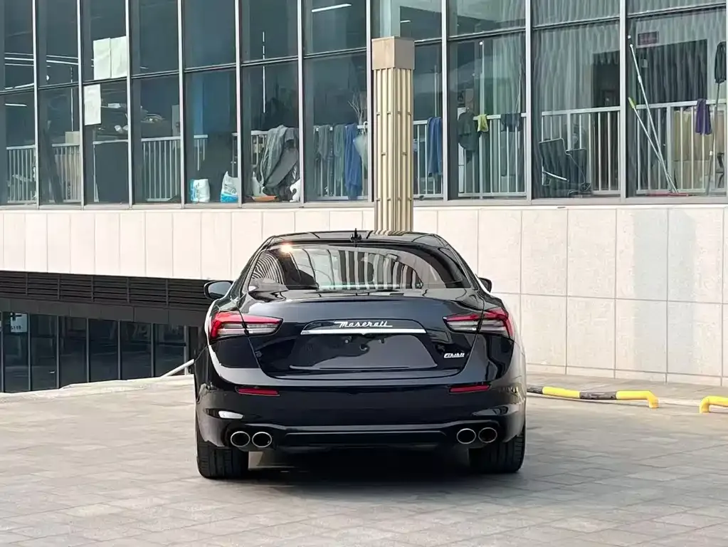Maserati Ghibli — фото 9