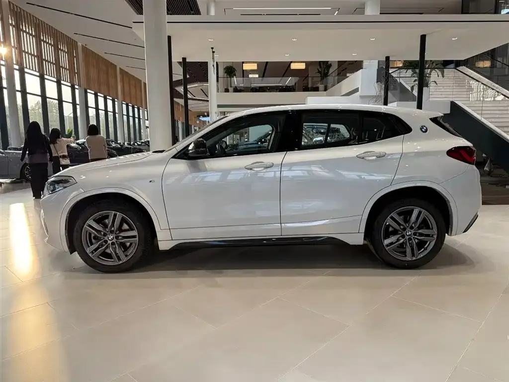 BMW X2 — фото 3