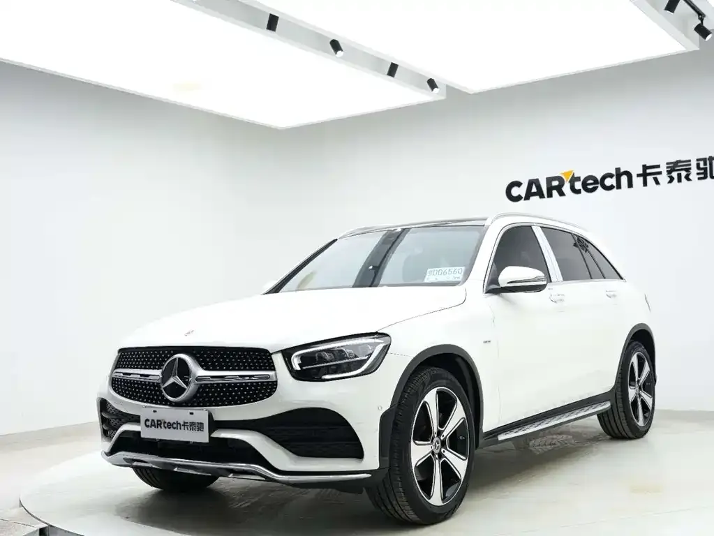 Mercedes-Benz GLC — фото 10