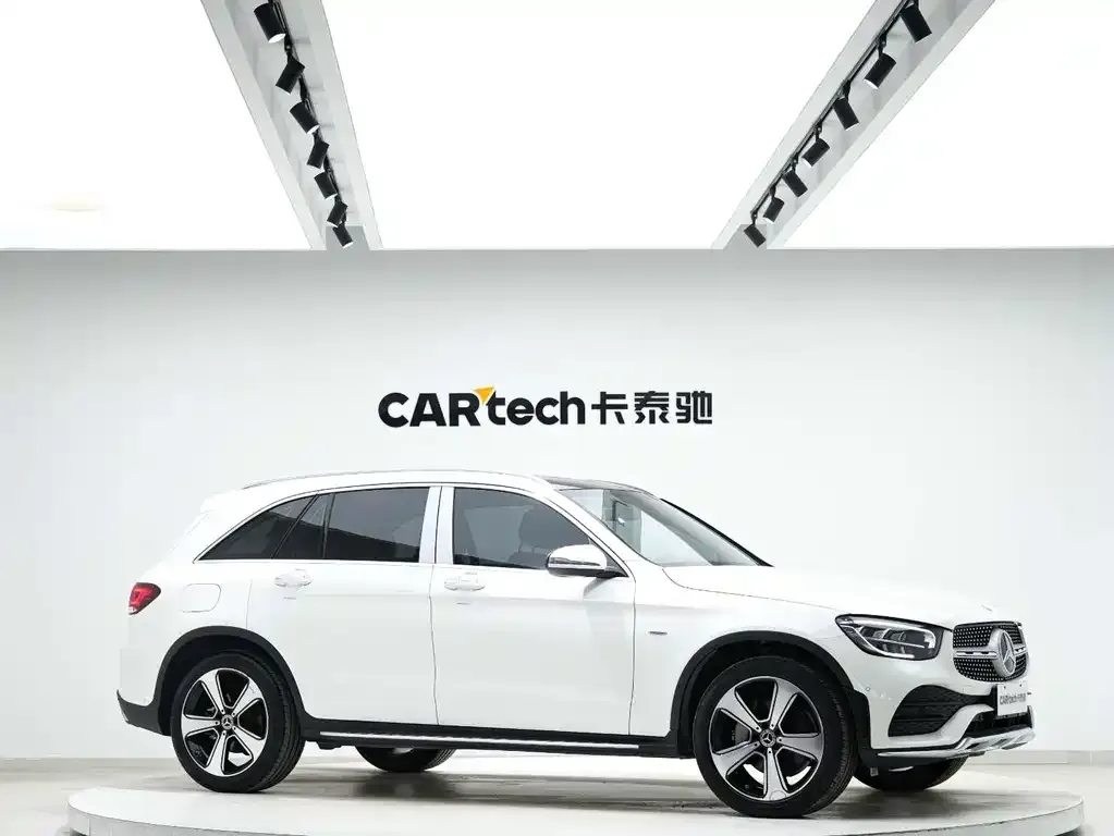 Mercedes-Benz GLC — фото 4