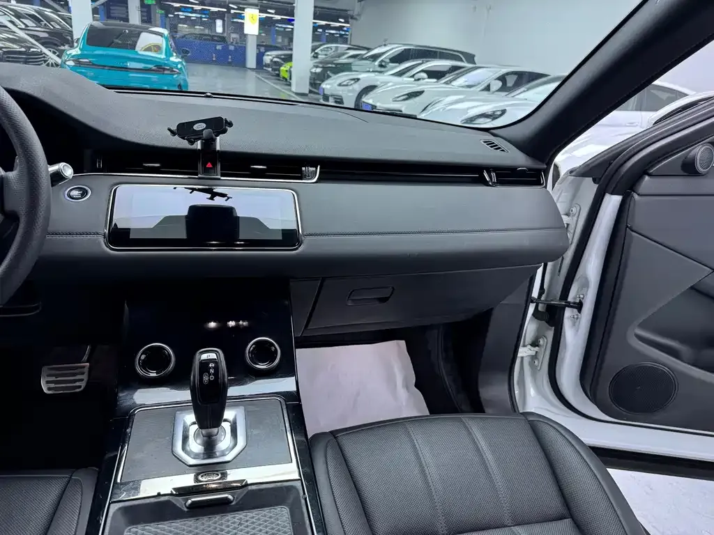 Land Rover Evoque — фото 8