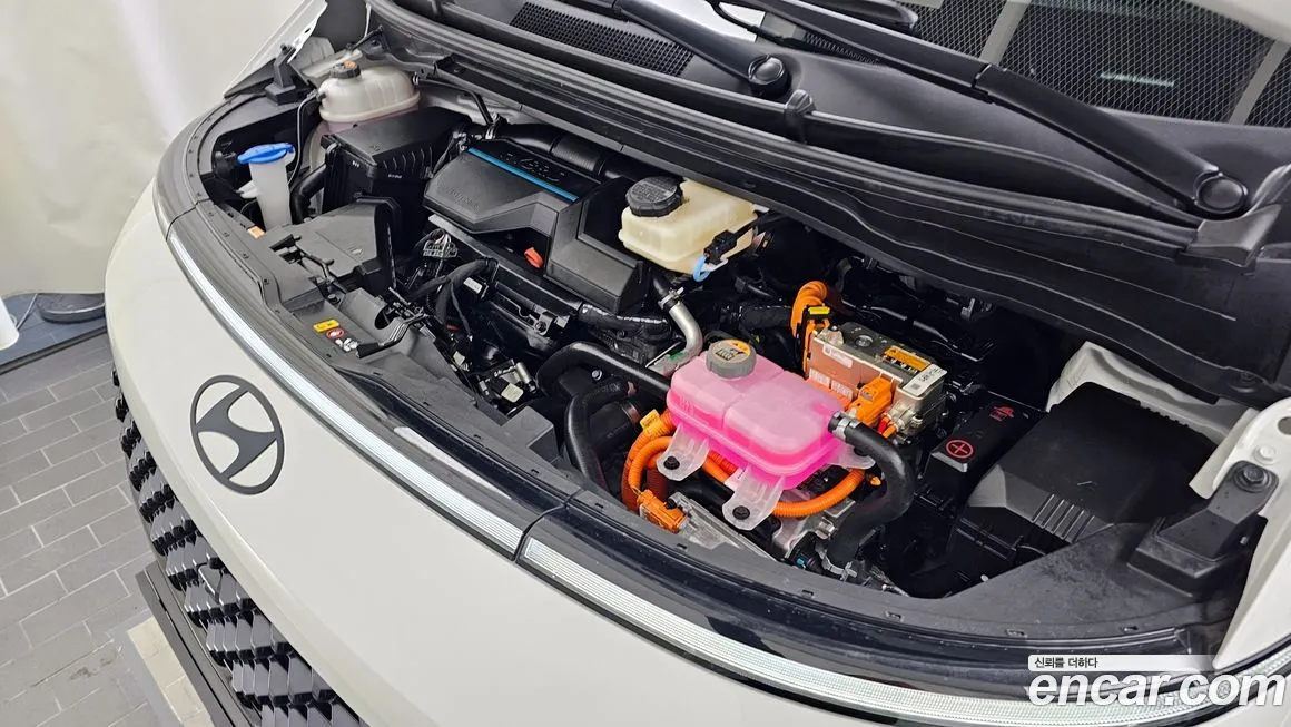 Hyundai Staria — фото 6