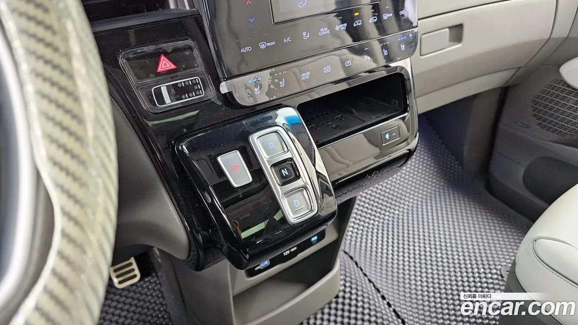 Hyundai Staria — фото 9