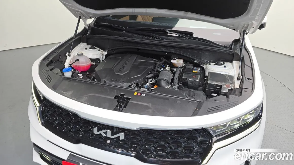 Kia Sorento — фото 6