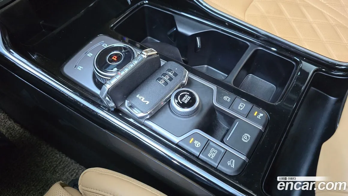 Kia Sorento — фото 9