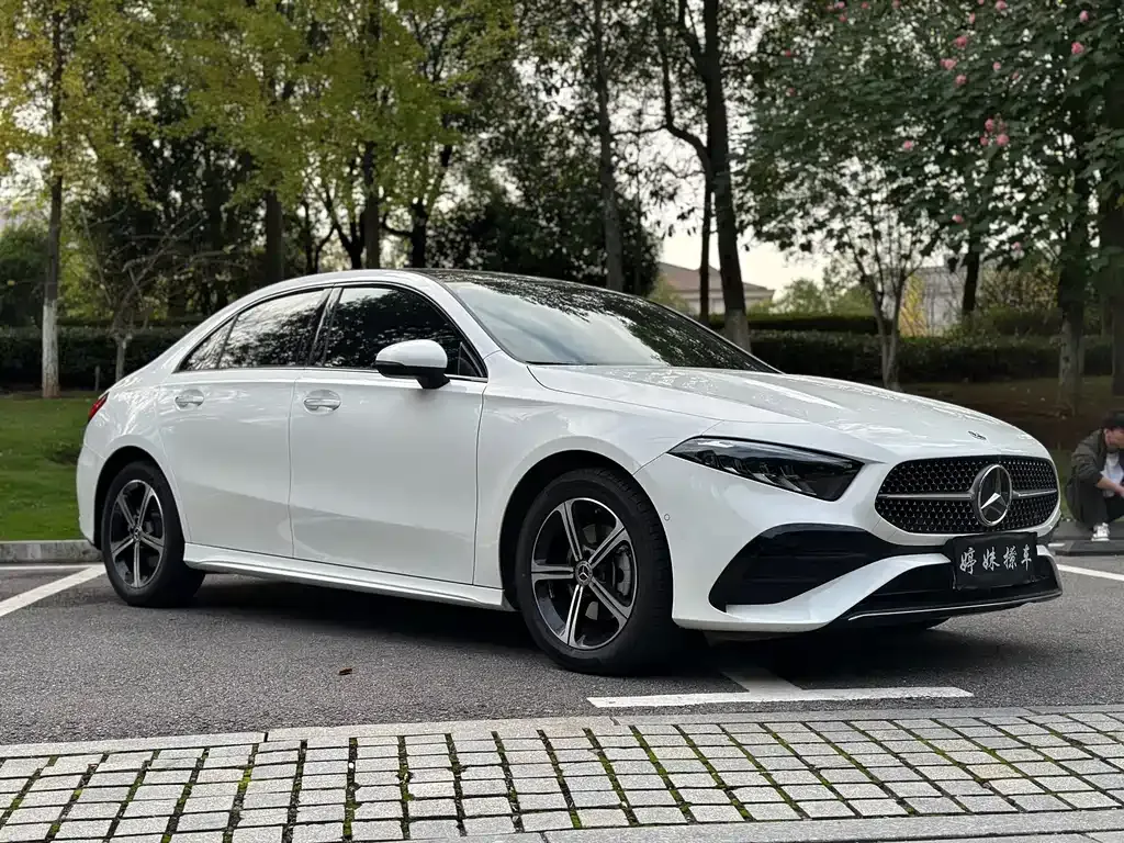 Mercedes-Benz A-Class — фото 3
