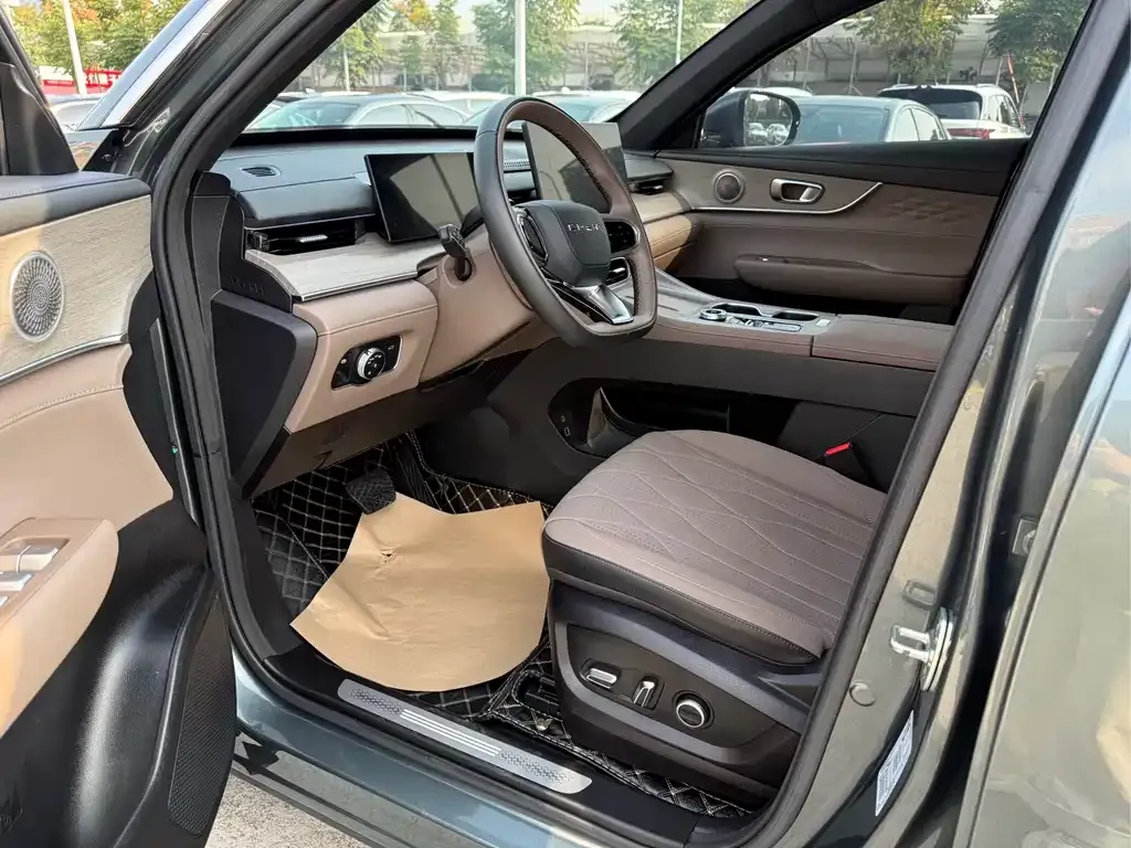 Chery Tiggo 8 PLUS — фото 10