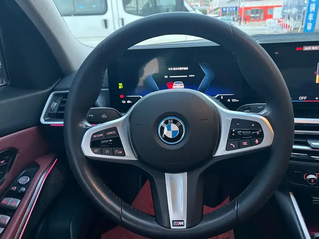 BMW i3 — фото 9