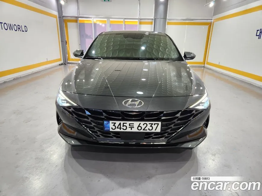 Hyundai AVANTE — фото 2
