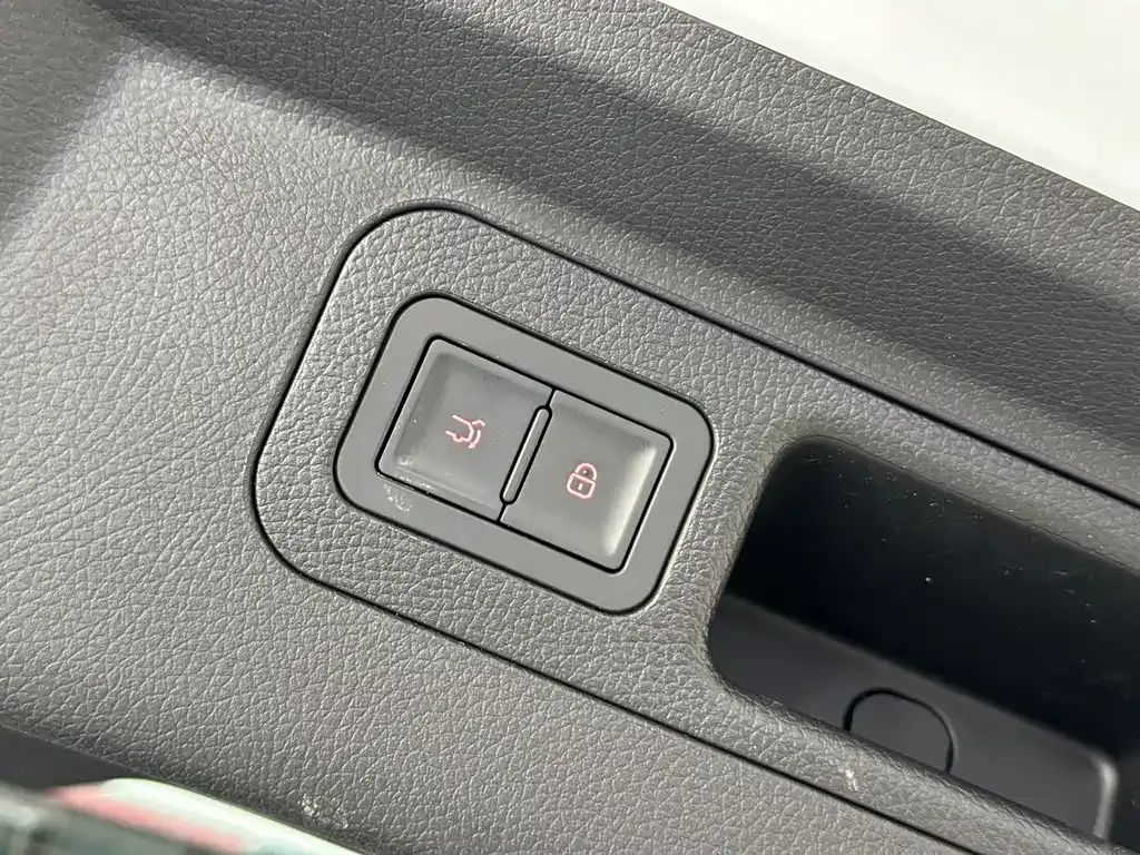 BYD Seal 05 DM-i — фото 7