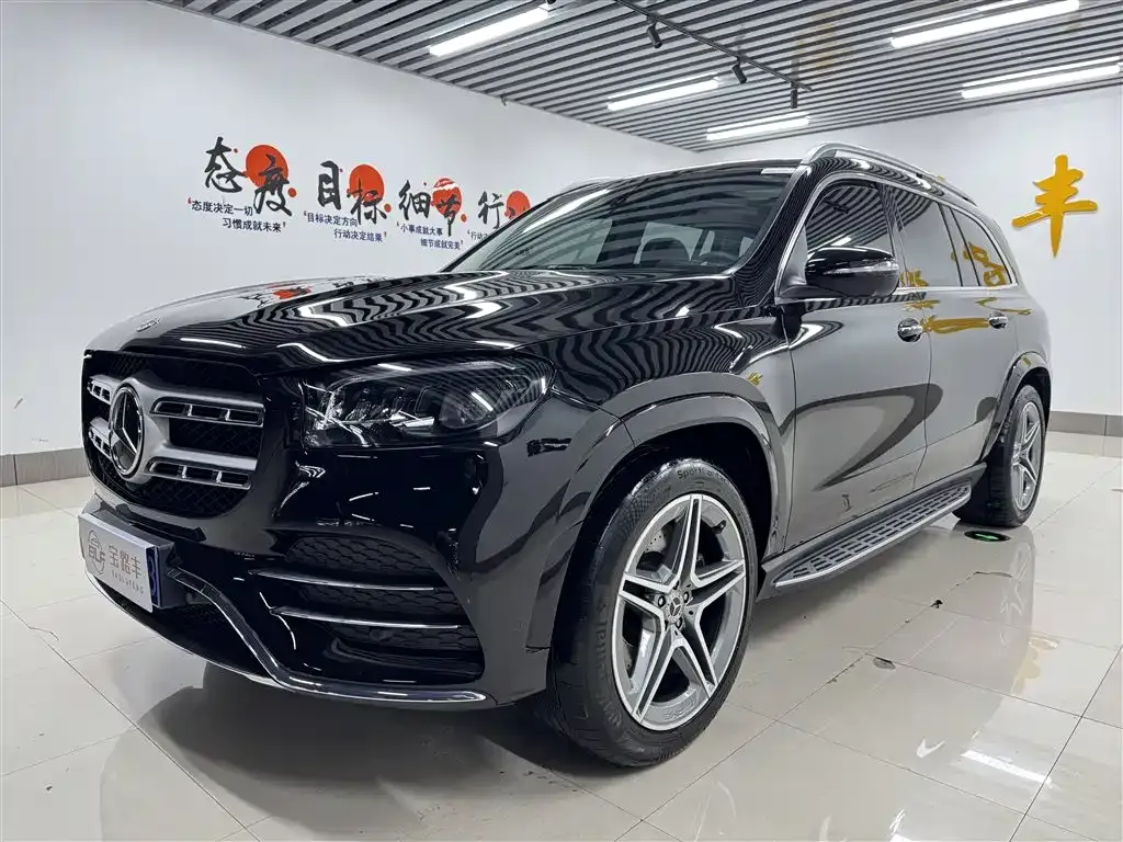 Mercedes-Benz GLS — фото 1