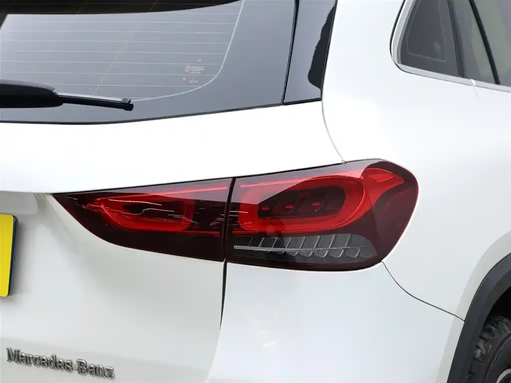 Mercedes-Benz GLA — фото 5