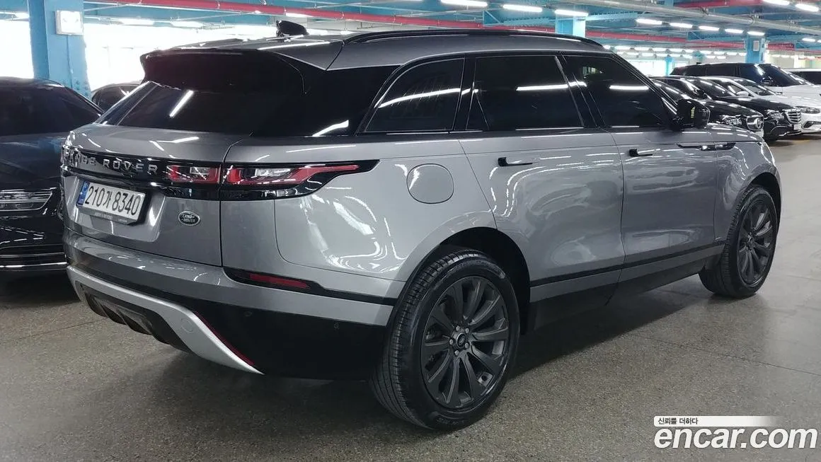 Land Rover Range Rover Velar — фото 3