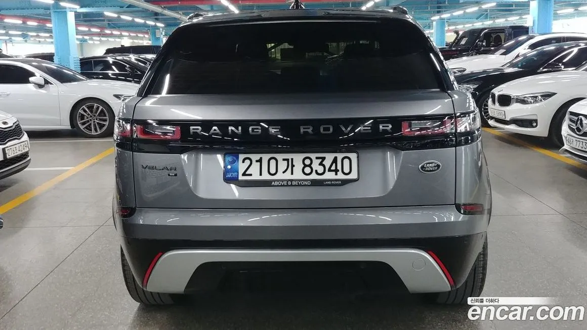 Land Rover Range Rover Velar — фото 4