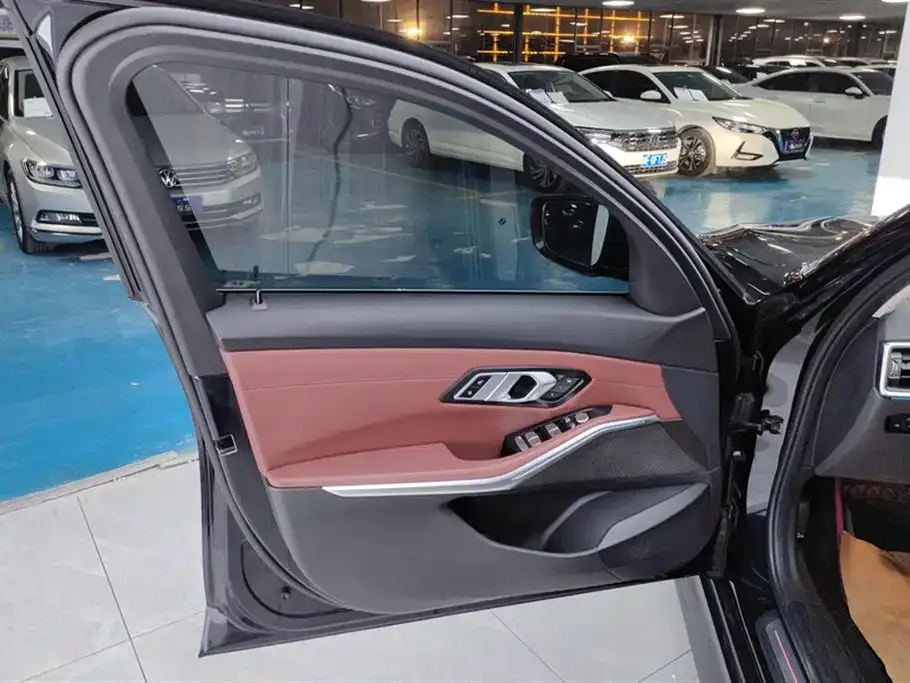 BMW i3 — фото 7