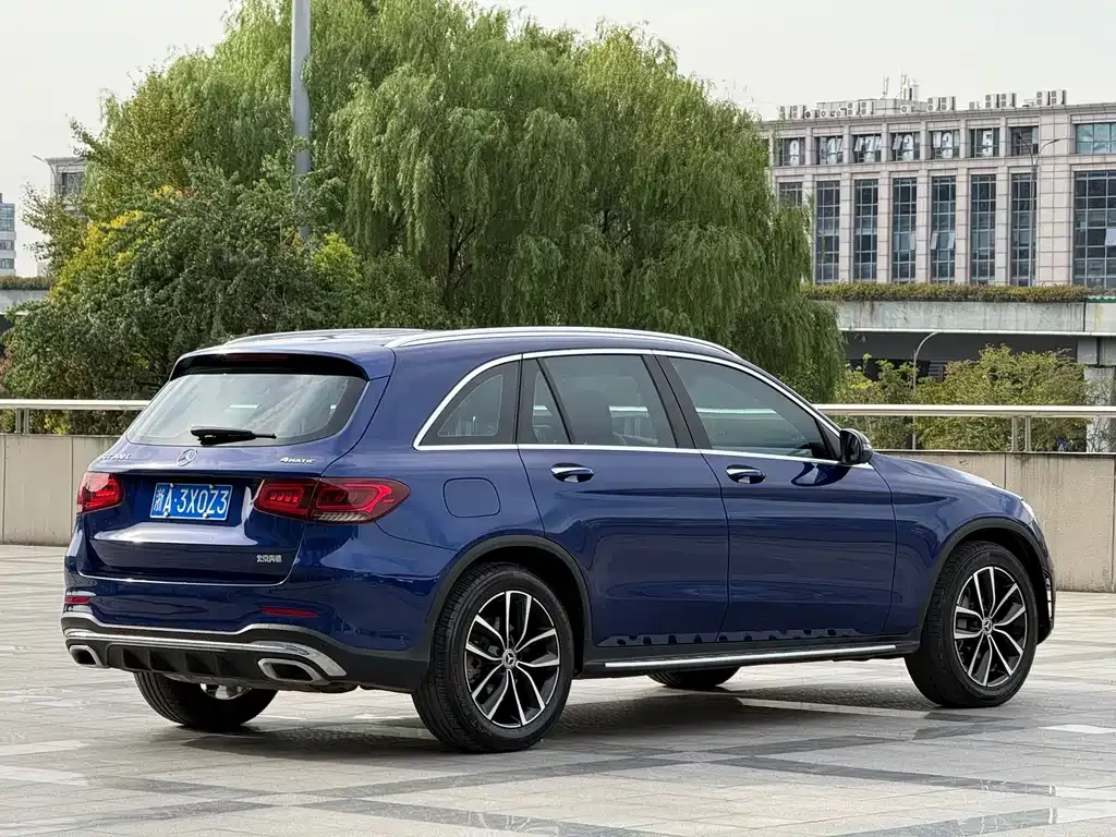 Mercedes-Benz GLC — фото 6