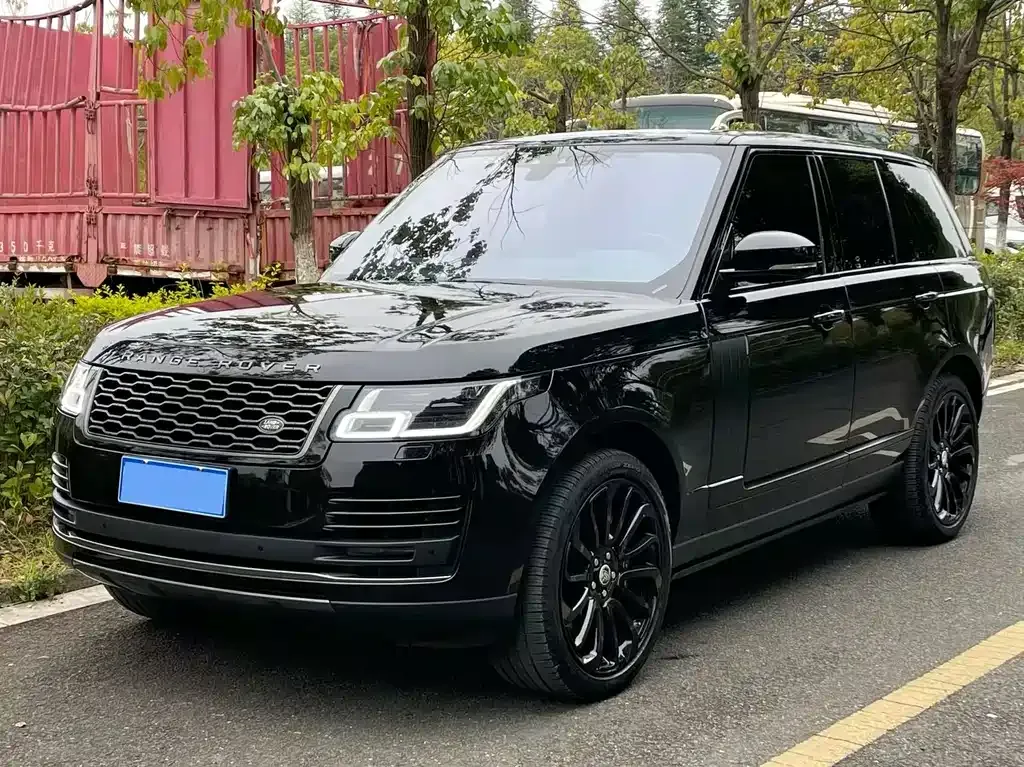 Land Rover Range Rover — фото 1