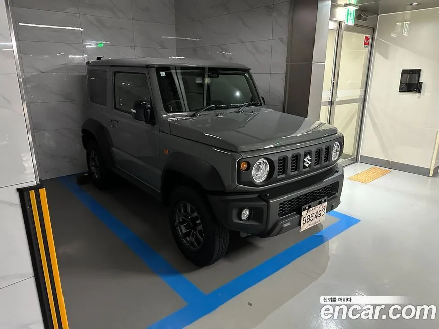 Suzuki Jimny — фото 1