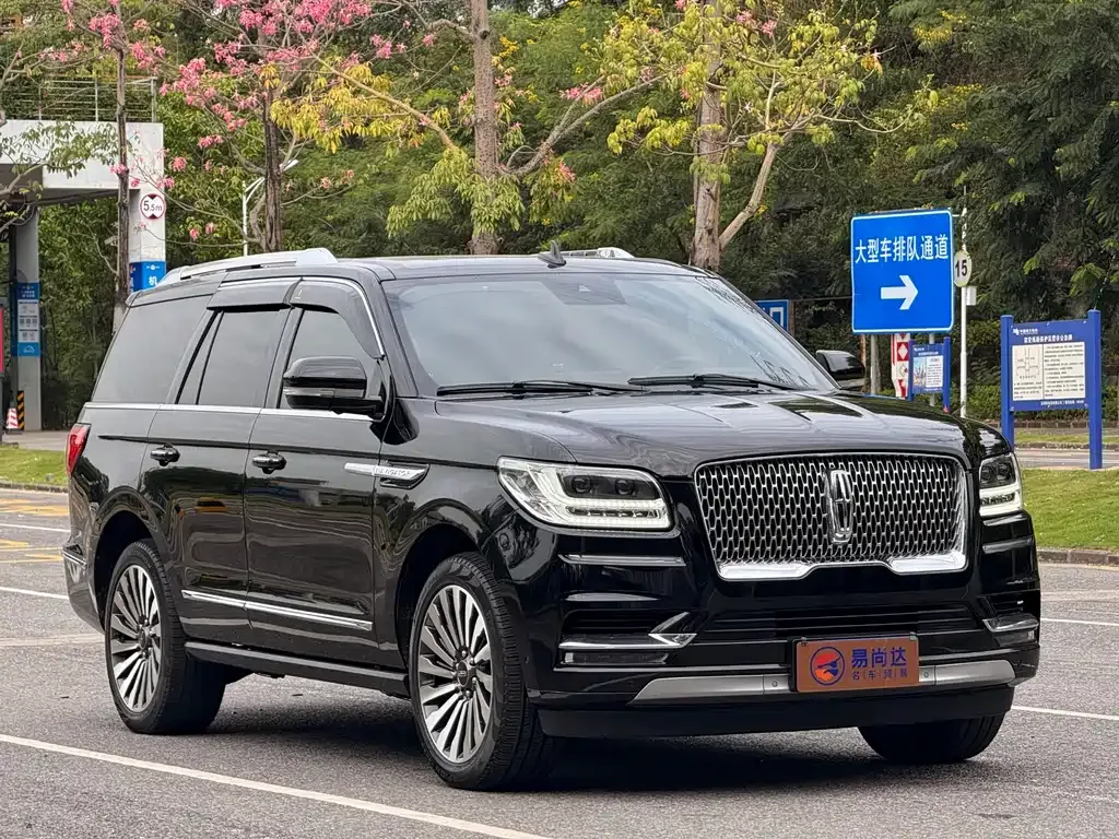 Lincoln Navigator — фото 3