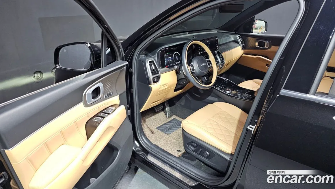 Kia Sorento — фото 10