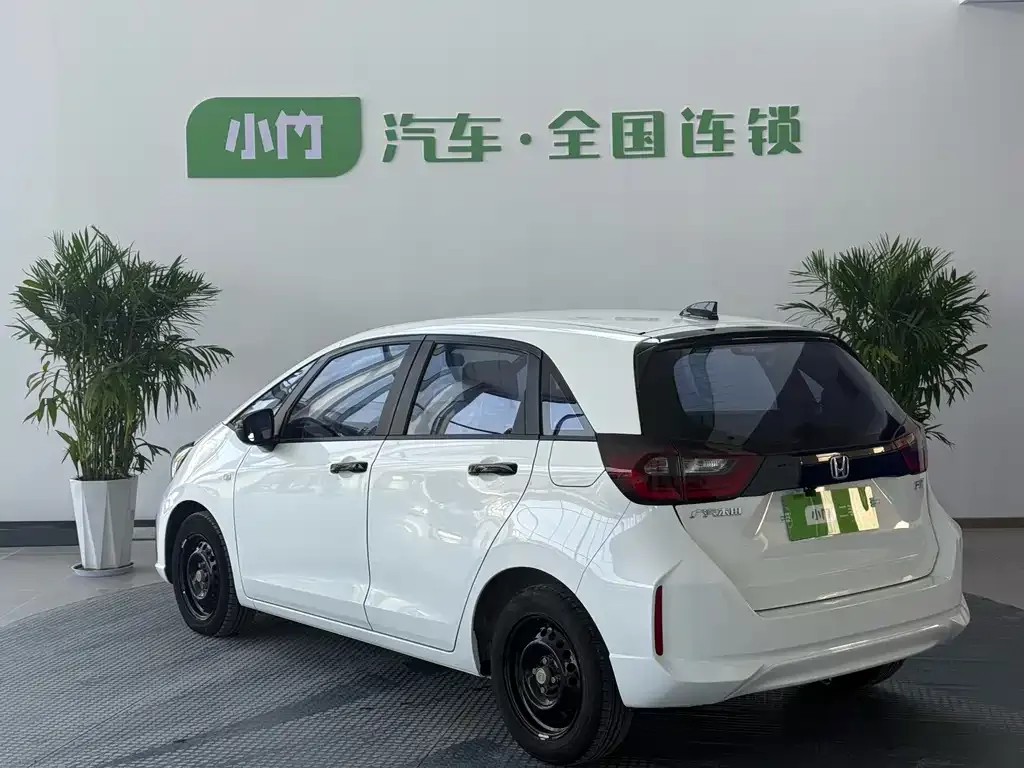 Honda Fit — фото 6