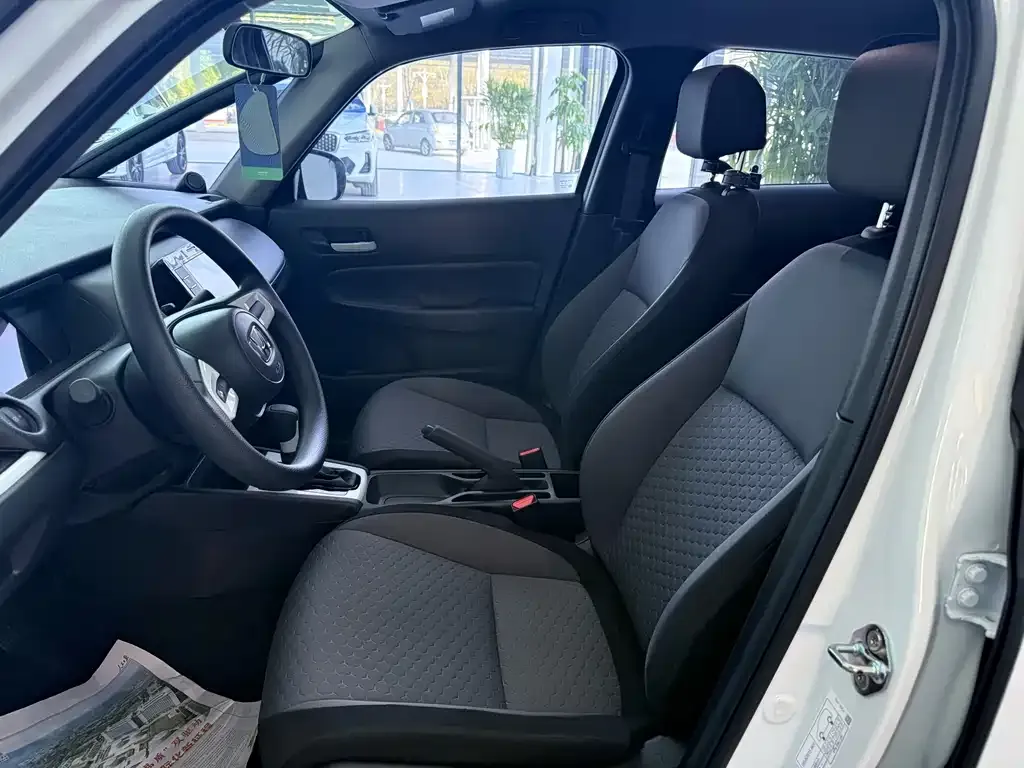 Honda Fit — фото 9