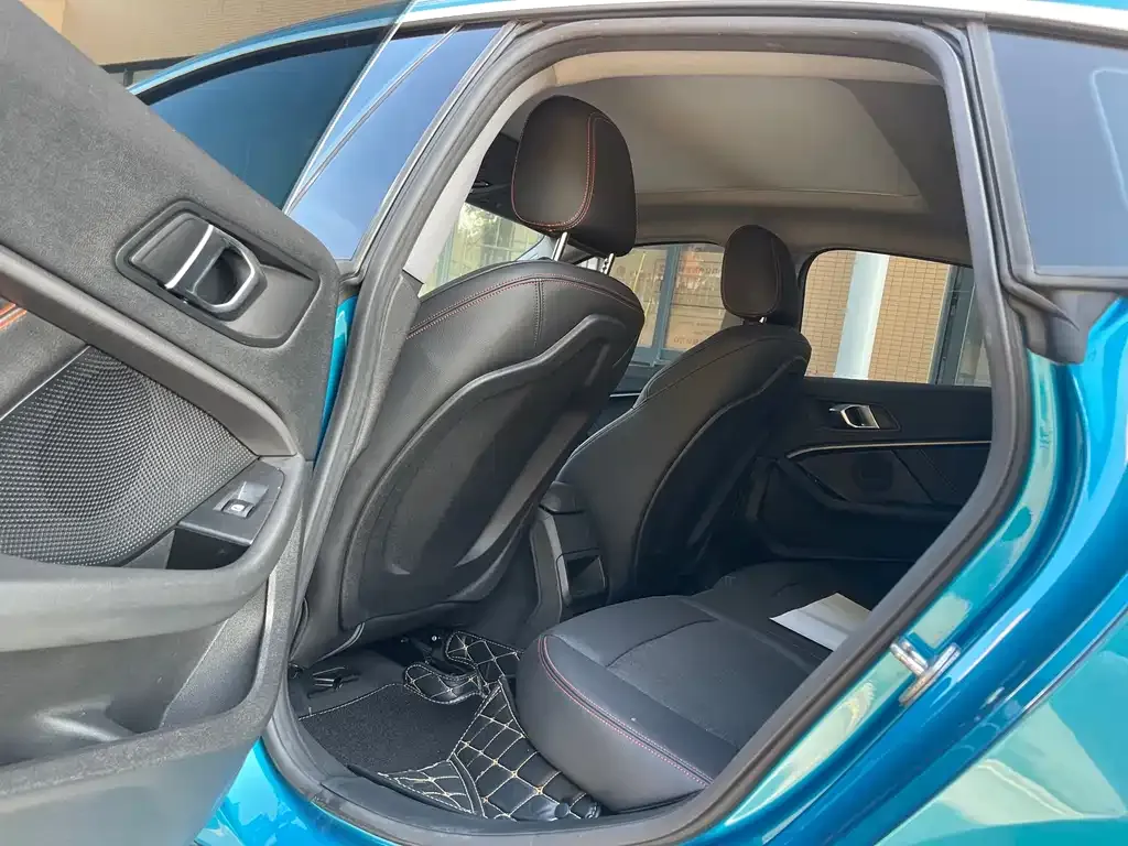 BMW 2 Series (Import) — фото 10
