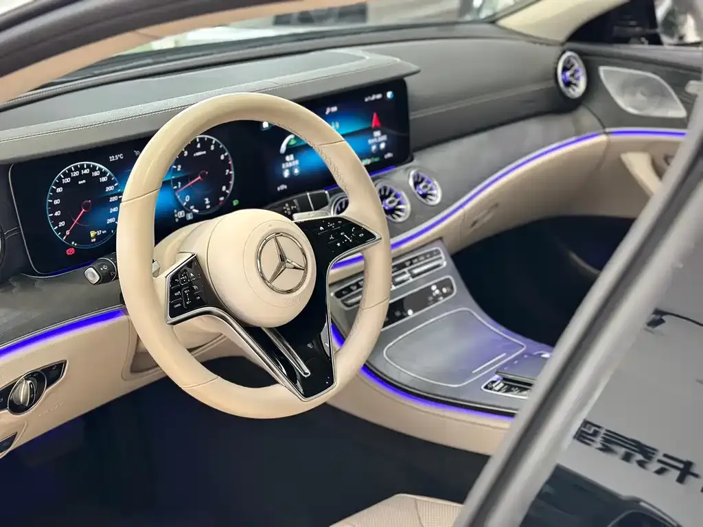 Mercedes-Benz CLS — фото 9