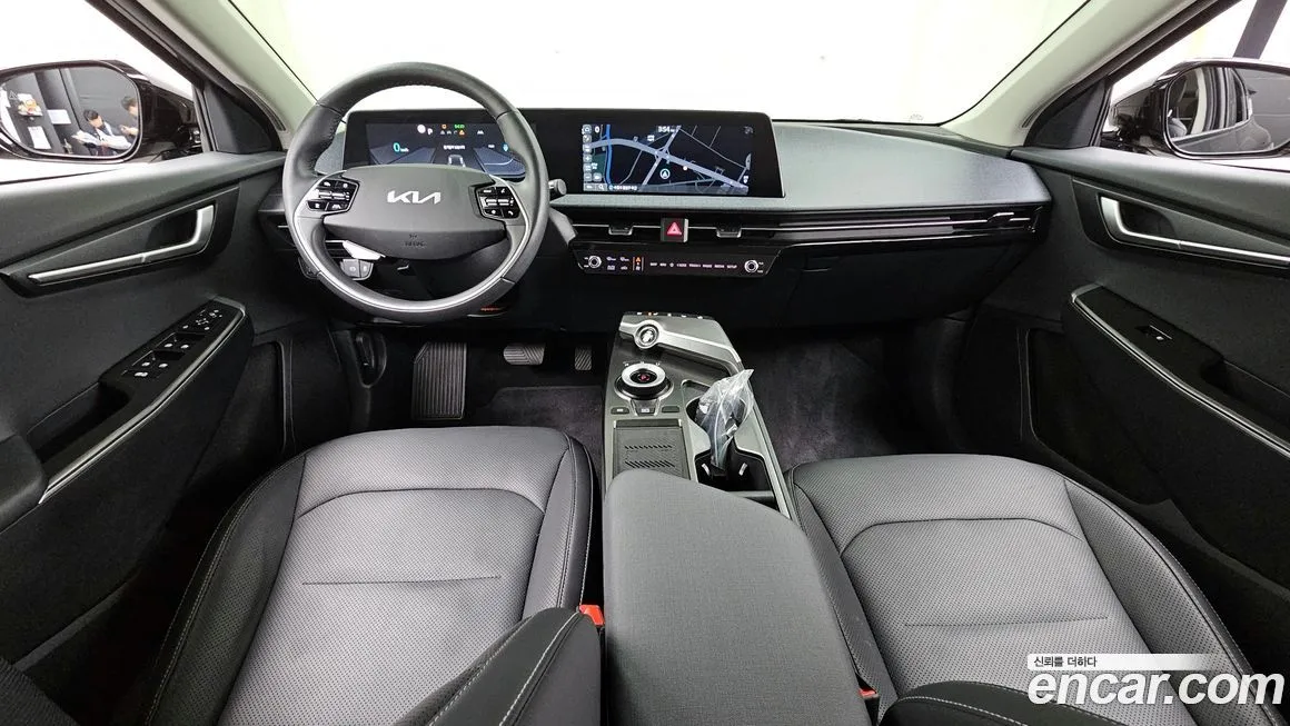 Kia EV6 — фото 7