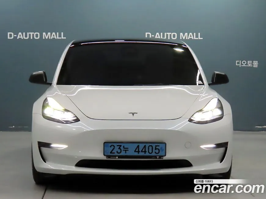 Tesla Model 3 — фото 2