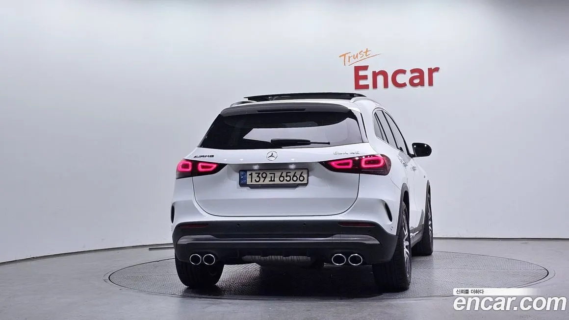 Mercedes-Benz GLA-Class — фото 4
