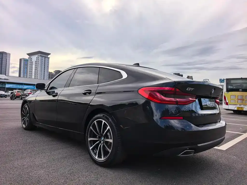BMW 6 Series GT — фото 7