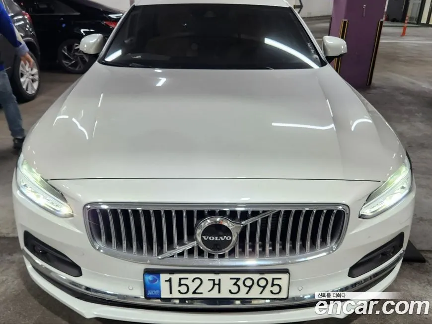 Volvo S90 — фото 1