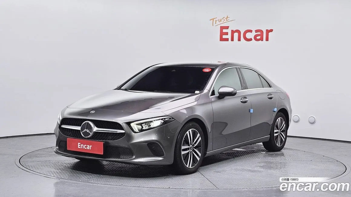 Mercedes-Benz A-Class — фото 1