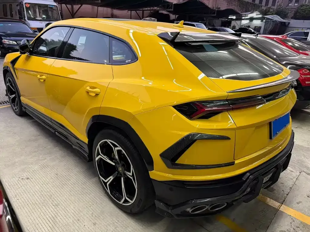 Lamborghini Urus — фото 2