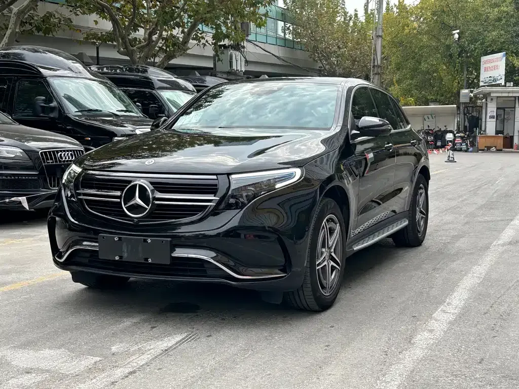 Mercedes-Benz EQC — фото 3