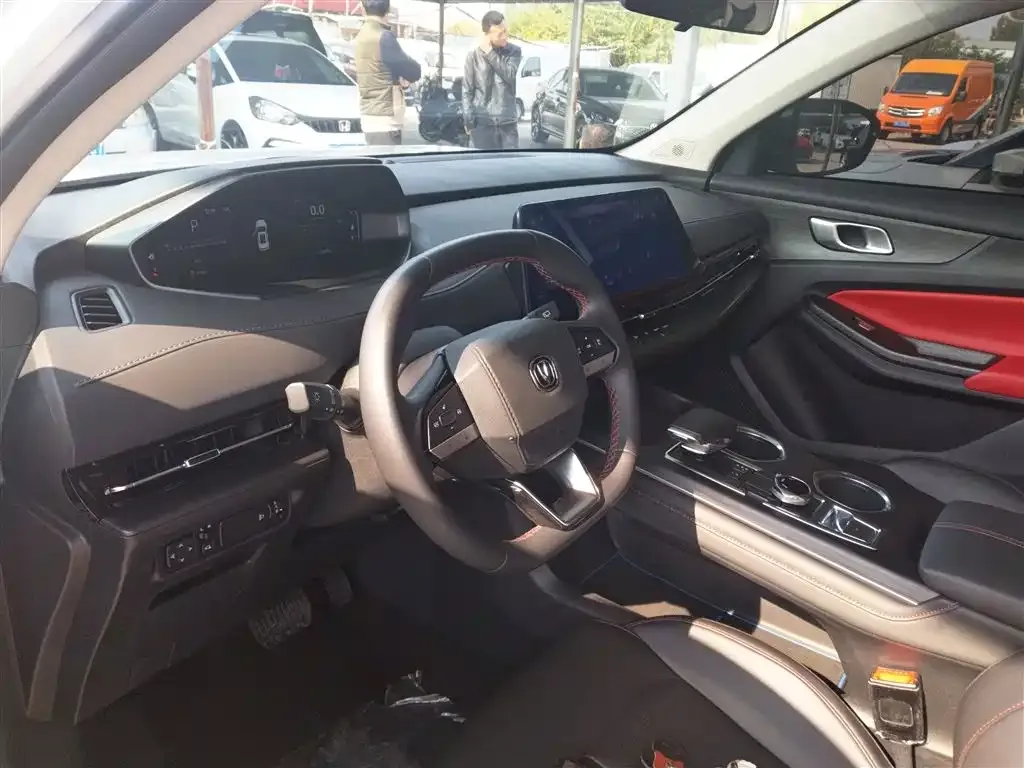 Changan CS55PLUS — фото 10
