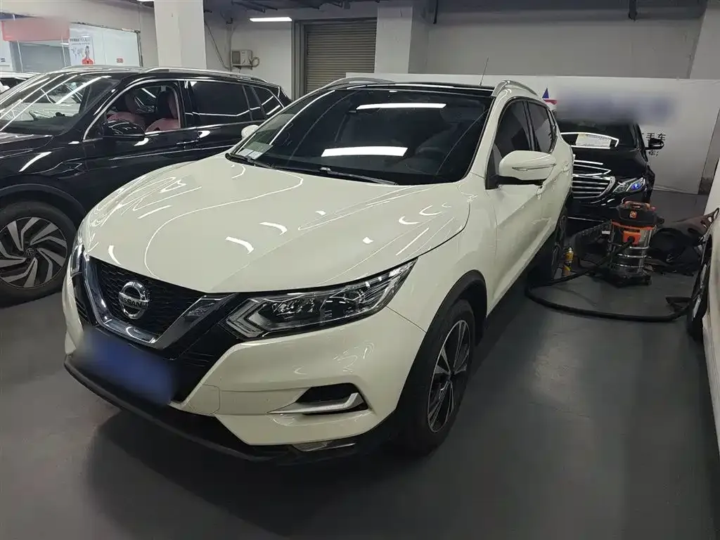 Nissan Qashqai — фото 5