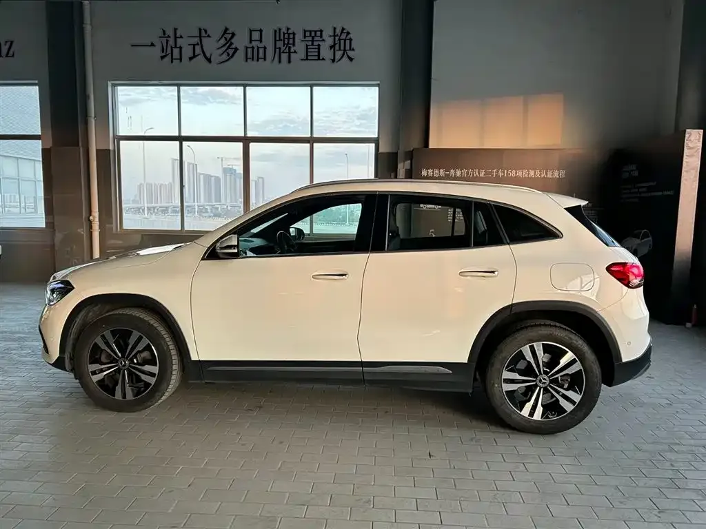 Mercedes-Benz GLA — фото 3