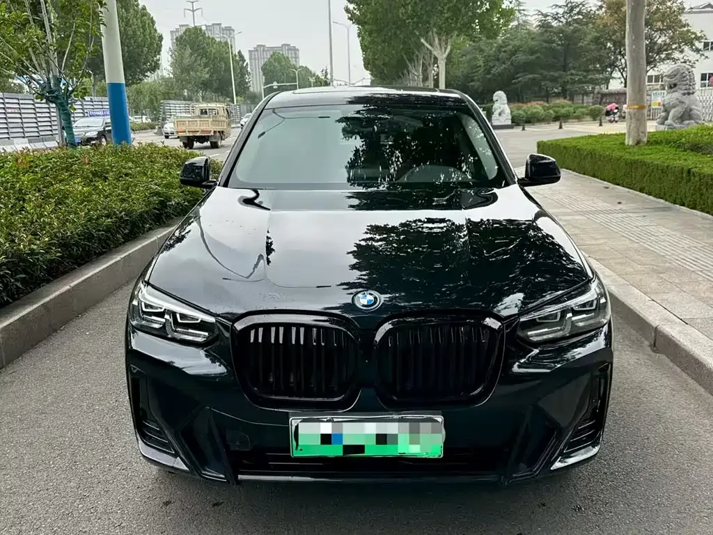 BMW iX3 — фото 1